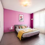 Parcheggio Privato E Aria Condizionata Casa Dei Colori