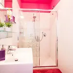 Parcheggio Privato E Aria Condizionata Casa Dei Colori Appartamento Lido di Camaiore